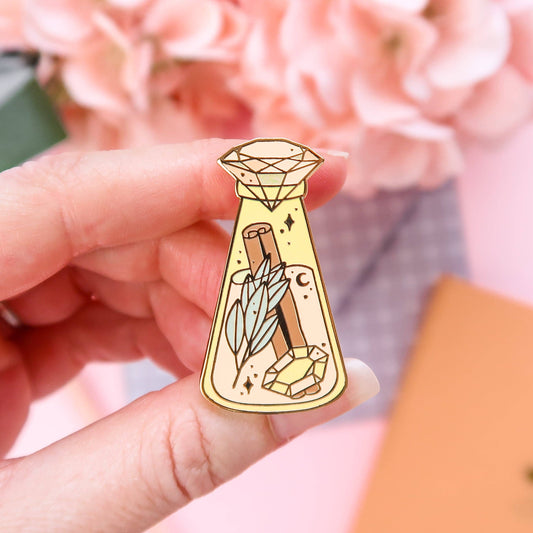 Confidence Potion Enamel Pin - Leo & Blossom